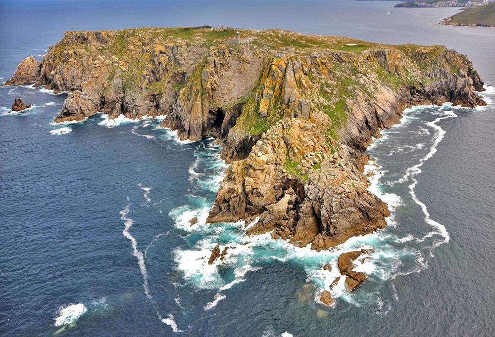 Faro-Islas-Sisargas-Illas-sisargas-malpica